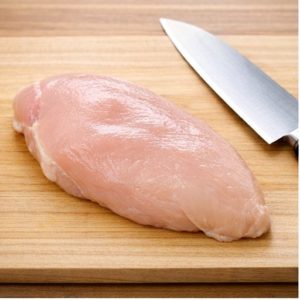 鶏むね肉1枚 やわらか鶏むねソテーの材料